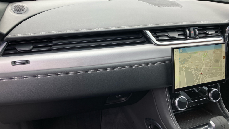 Jaguar F-Pace 2.0 D200 R-Dynamic SE 5dr Auto AWD Diesel Estate